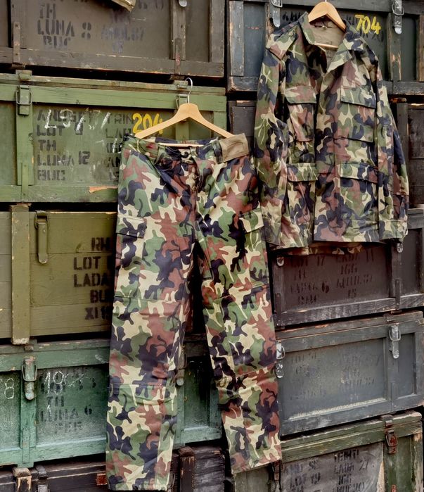 Costum militar de vară, camuflaj