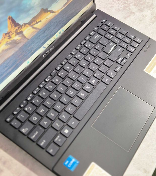 Asus VivoBook Core N305 13-Avlod 8/256gb