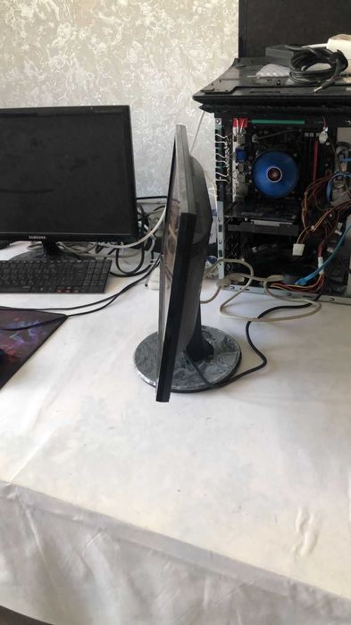 Монитор Acer K192HQL Писать звонить! Здесь не читаю