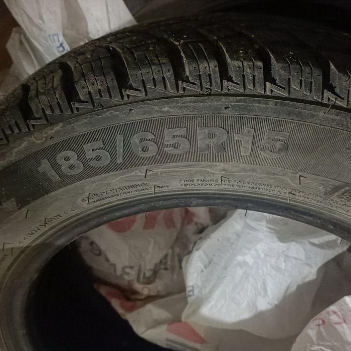 Продам Зимнию резину Б/У
