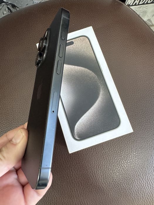 Iohone 16 pro 512 g