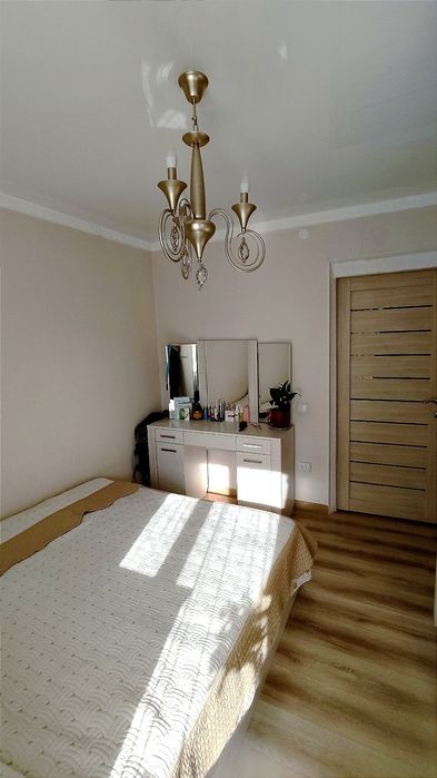 Продается 4х комнатная квартира