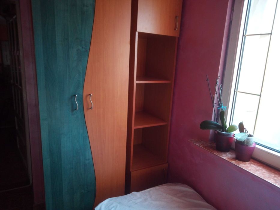 de  vanzare  set  de  mobila  pentru  camera  de  copii!!!