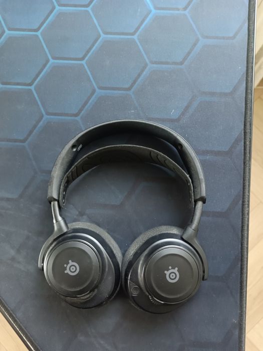 Steelseries arctis nova 7