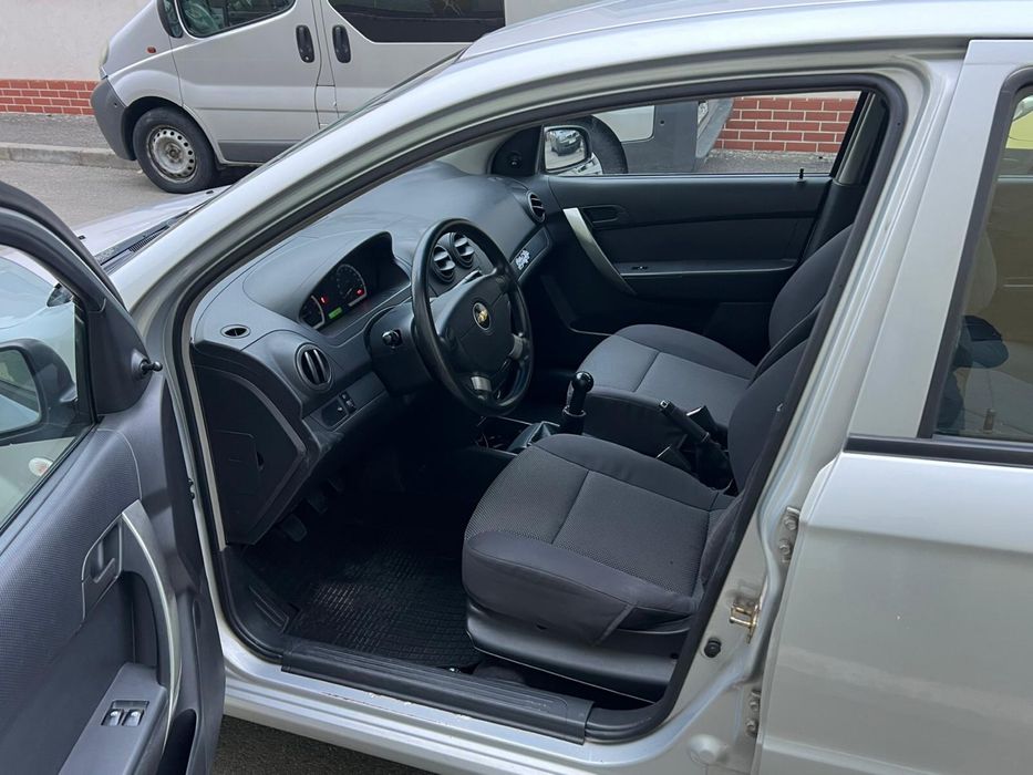 Chevrolet aveo 1.2i 2007 68k mii km reali