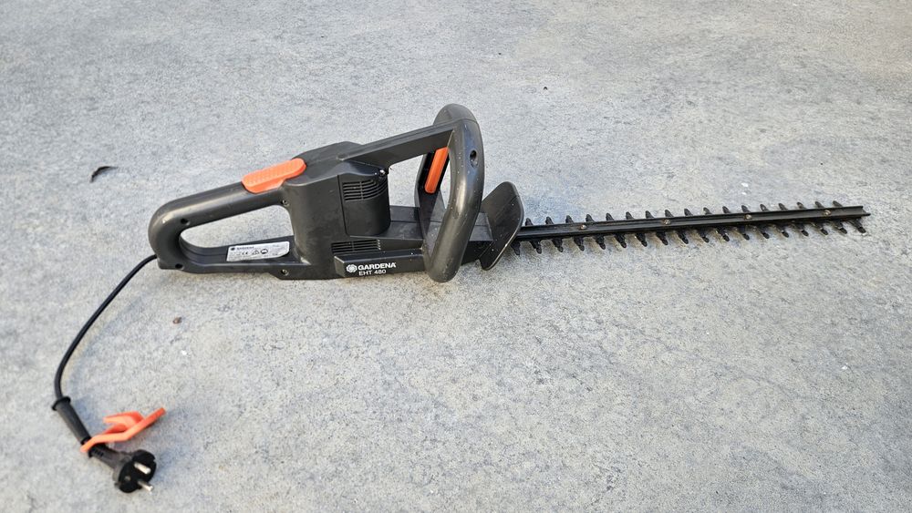 Foarfeca pentru gard viu Gardena