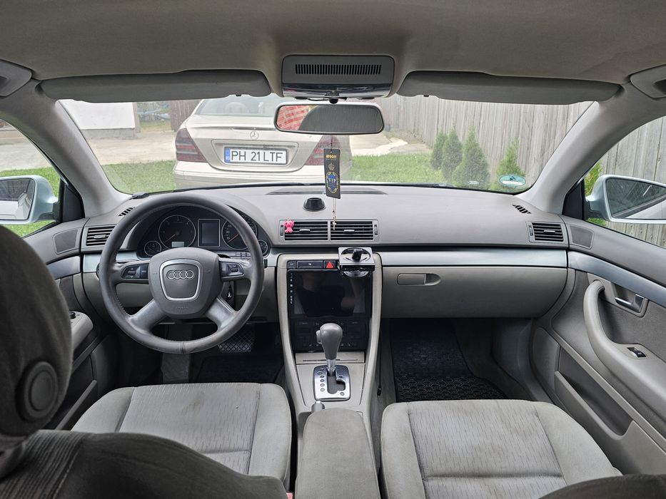 AUDI A4 2005 — imagine 3