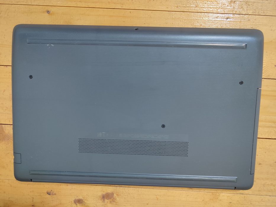 Hp Ryzen 5 ssd FULL HD