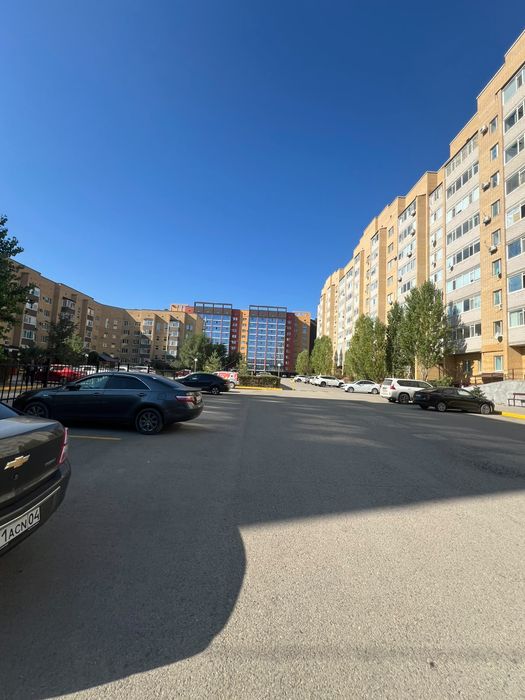 Продам 2 х кв 3/9 эт 2017  Алтын орда