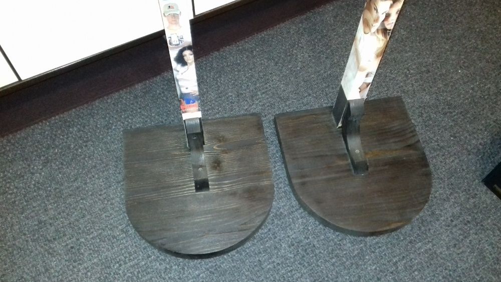 Стойки за сараунд тонколони