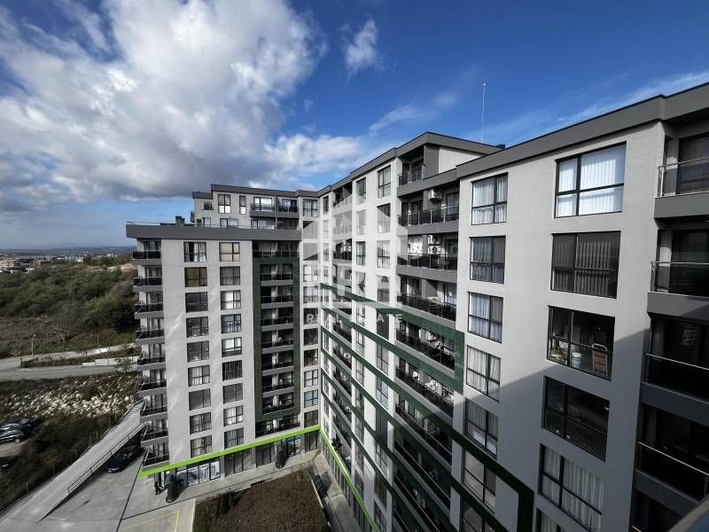 Двустаен ексклузивен апартамент за продажба, в нов комплекс Гардън Рез