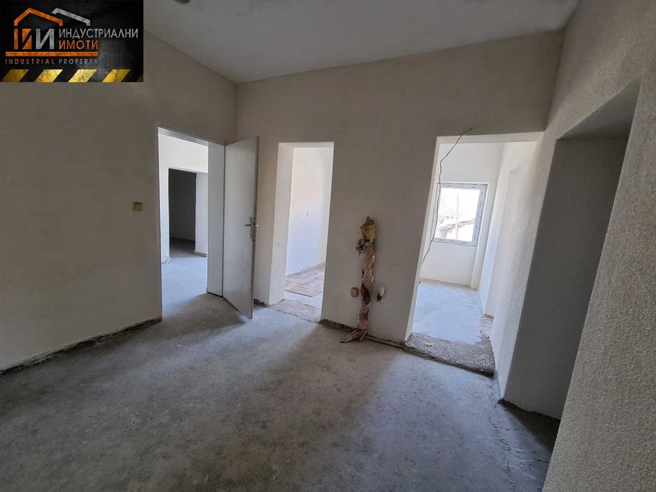 Продава се Промишлена сграда в с. Цалапица, Област Пловдив - 480 кв.м за 313 €/кв.м - Снимка #7