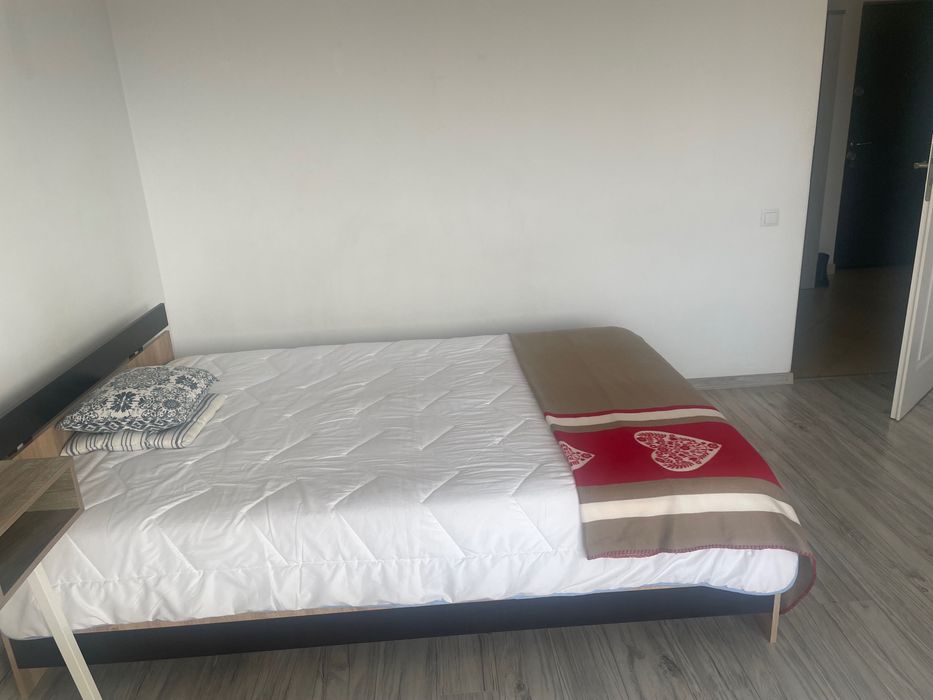 Pat cu saltea 140/200