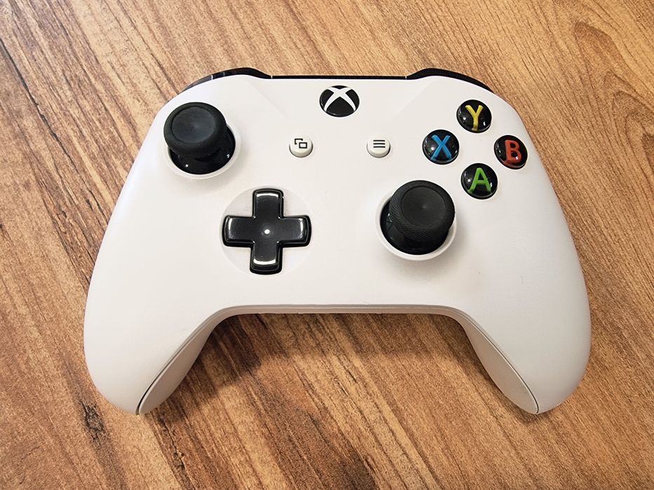 Продаваме Xbox One S