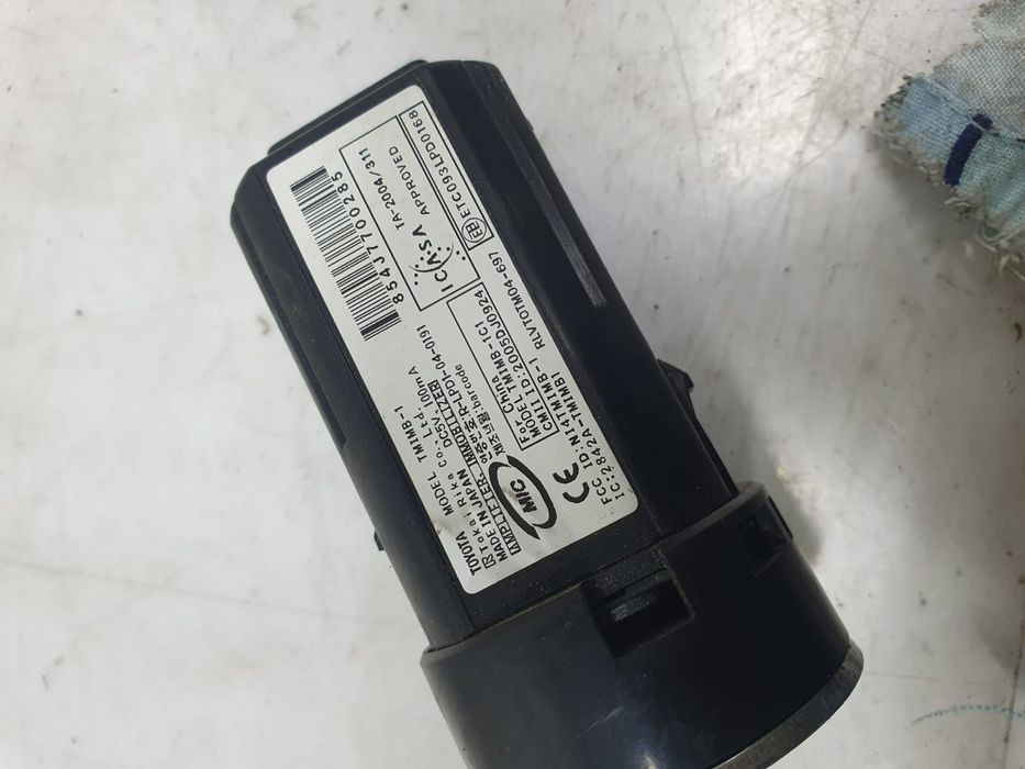 Buton start stop motor 2842a-tmimb1 Toyota Avensis 3 T27 [2009 - 2011