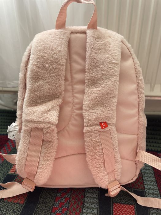 Ghiozdan Young Attitude