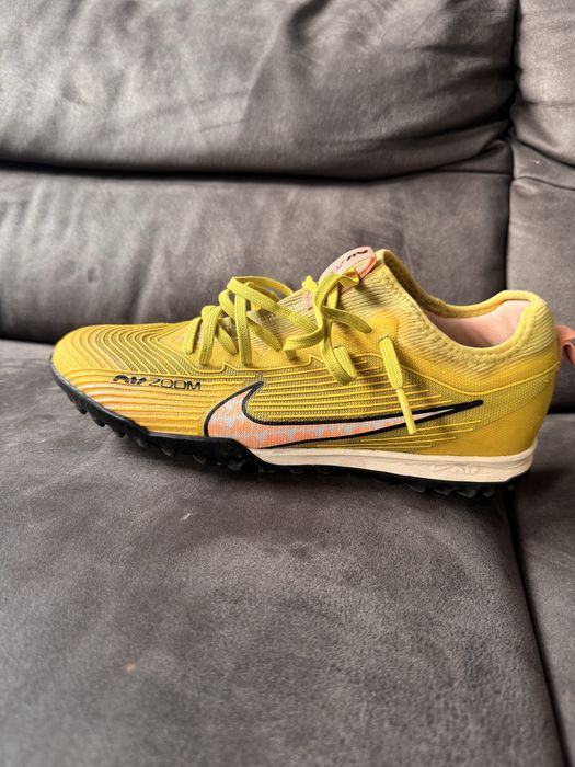 ghete de fotbal nike