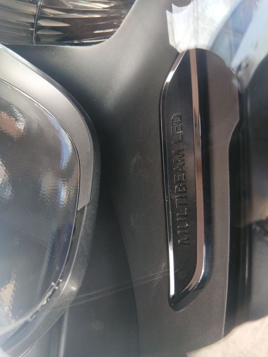 Десен фар  mercedes glc