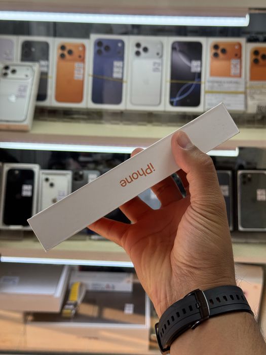  iPhone 17pro max 5G 256gb 4X/A Cosmic Orange