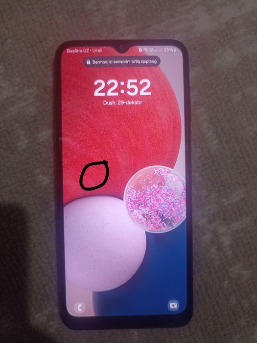 A 13  telefon sotiladi