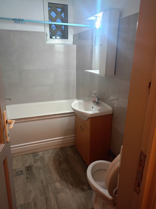Apartament două camere Astra blocuri tip vila