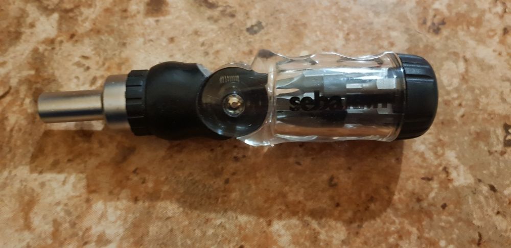 Многофункционална отвертка