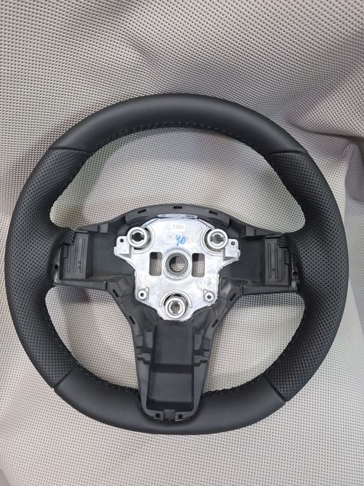 Volan tesla model 3  sau Y cu sau fara încălzire