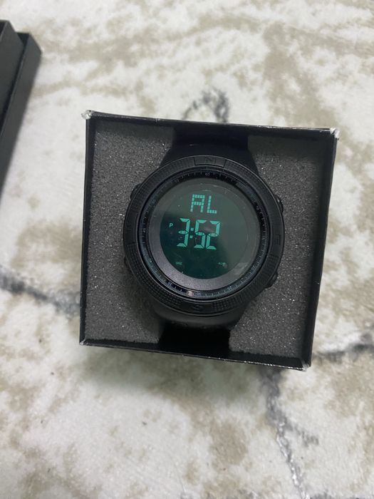 Сағаттар сатылады сапаоары жақсы