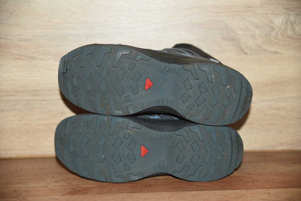 Salomon оригинални, размер 40