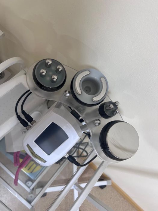 Косметологический аппарат 4в1