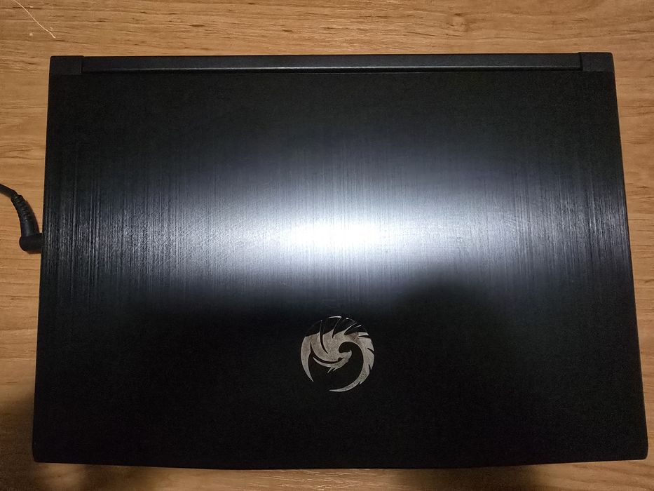 Laptop gaming MSI bravo 15 A4DDR