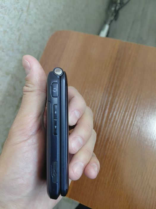 LG 430 model sotiladi.