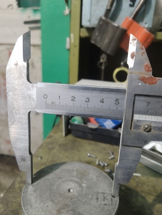 Поршни от москвича новые