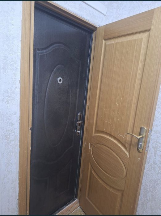 Агаш  есик сатылады