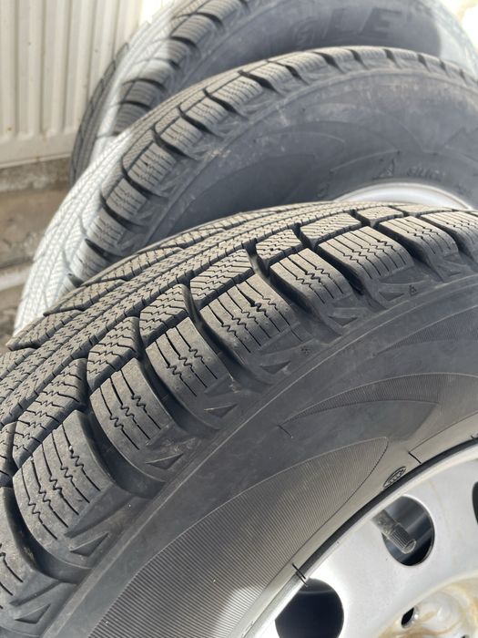 215/65/16 triangle зимний