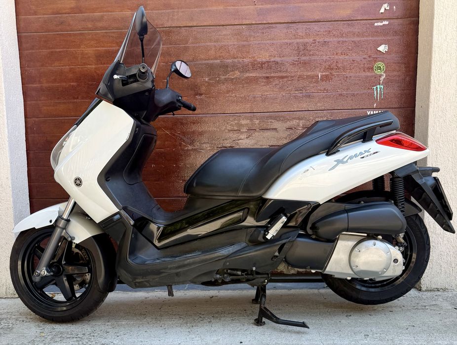 XMax   250 yamaha