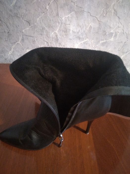 Продам сапоги кожаные