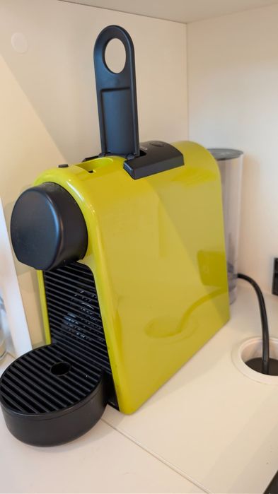 Aparat cafea - Nespresso De’Longhi Essenza