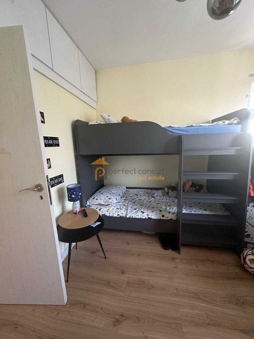 Двустаен апартамент в Каменица 1