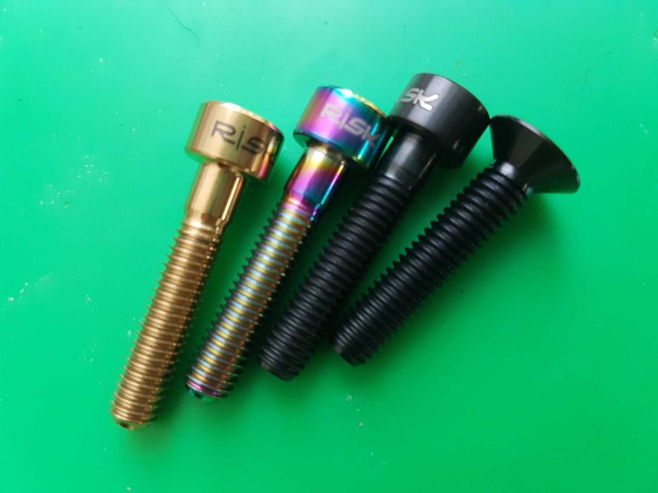 Set 2 diverse surub bicicleta m4 m5 m6 titanium suruburi risk cursiera frana 20 , 30 sau 40mm