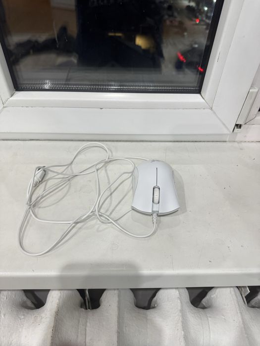 Razer DeathAdder Essential — рабочая игровая мышь