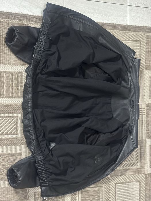 Кожанка черная  Zara