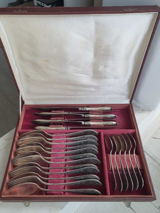 Set tacamuri placate cu ARGINT - 6pers/24 piese anii 1960-1970 Rusia