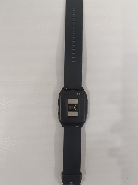 Электронные смарт-часы EP03