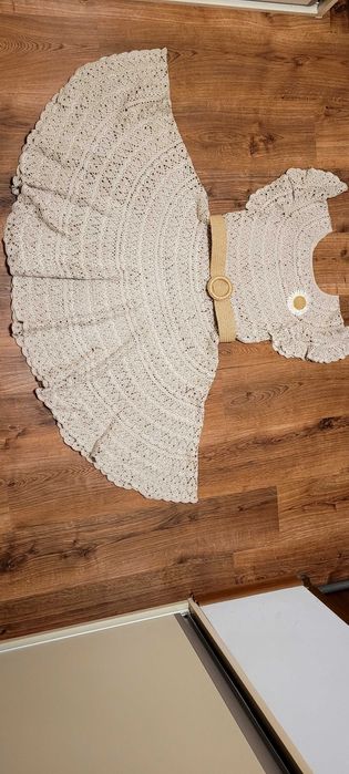 Rochie crosetata manual din macrame