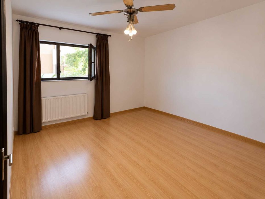 Direct Proprietar | 2 Camere Decomandat | 50 mp | Demisol Înalt | Parțial Mobilat | Bloc 2014 | Centrală Proprie