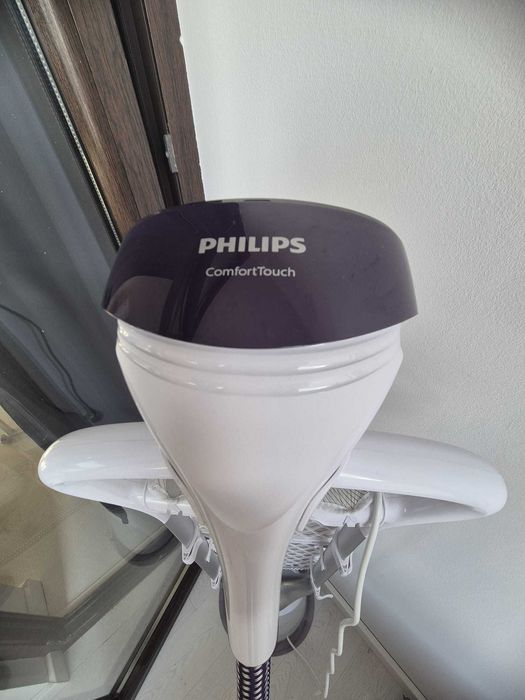 Aparat de calcat vertical cu abur Philips ComfortTouch GC557/30