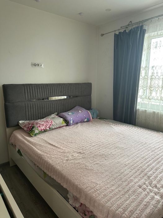 Dormitor complet cu salteaua inclusă