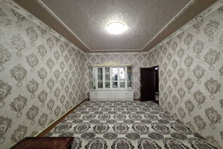 Фарғона шахар марказида жойлашган 4 хонали хонадон ижарага берилади