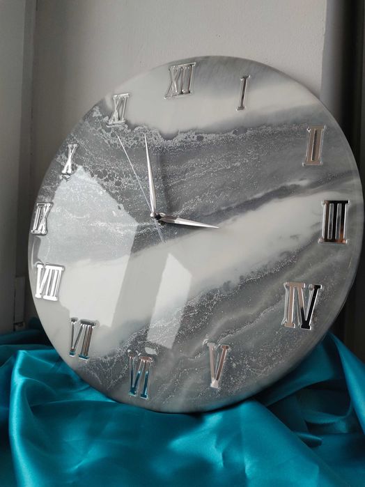 Настенные часы ручная работа